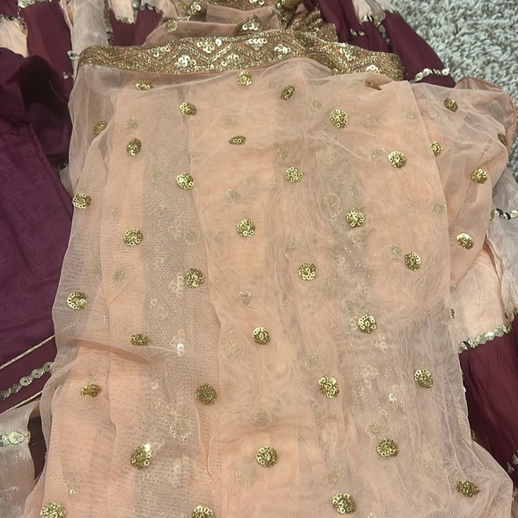 Indian chaniya choli/lengha - Picture 3 of 8